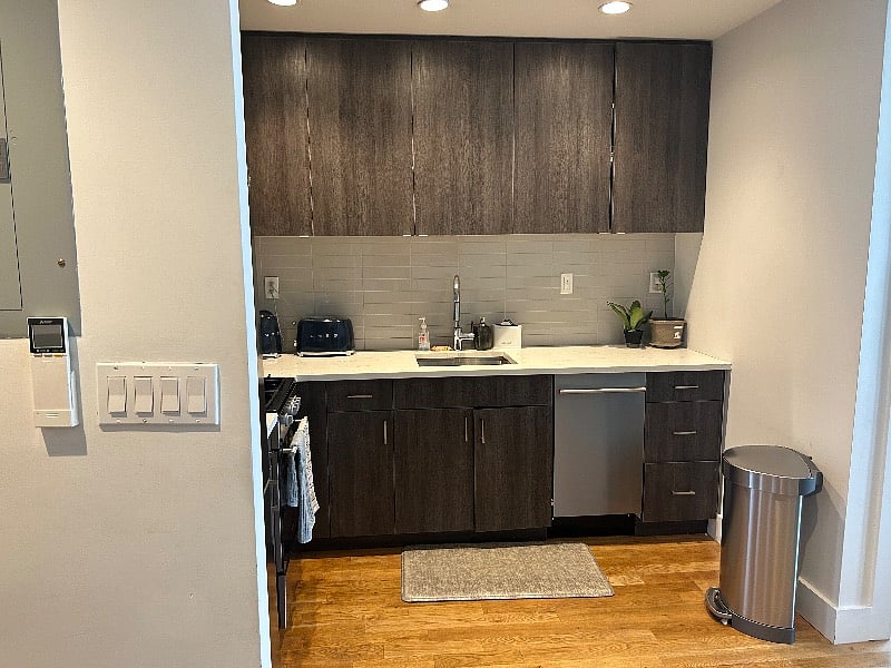 Furnished Finder property 558017_1 photo 17