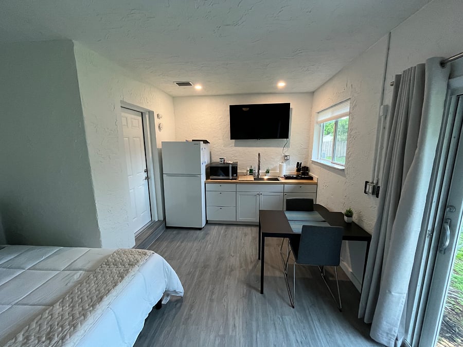 Furnished Finder property 558031_1 photo 8