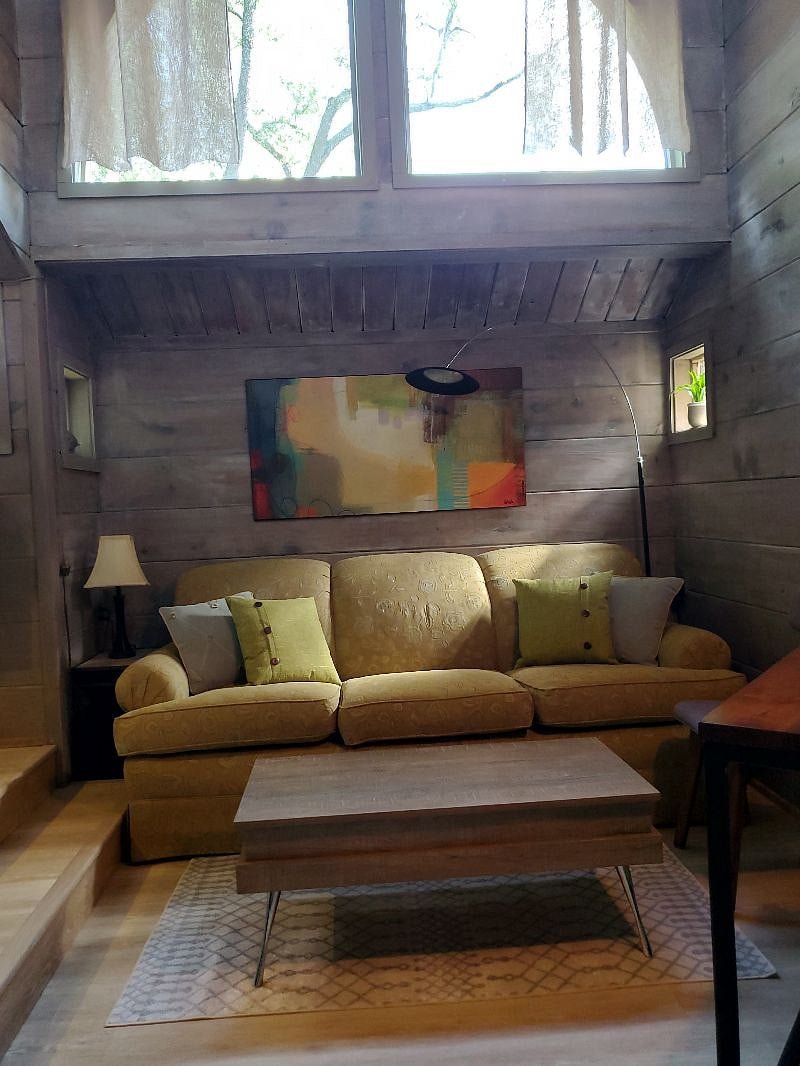 Furnished Finder property 558056_1 photo 9