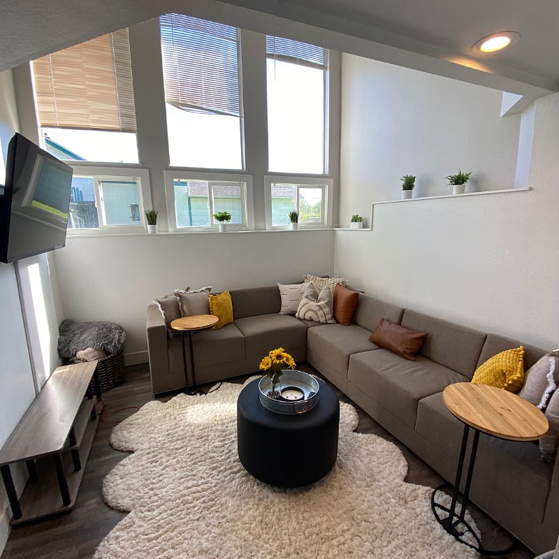 Furnished Finder property 558065_1 photo 6