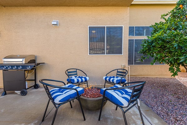 Furnished Finder property 558098_1 photo 5