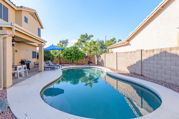 Furnished Finder property 558098_1 photo 16