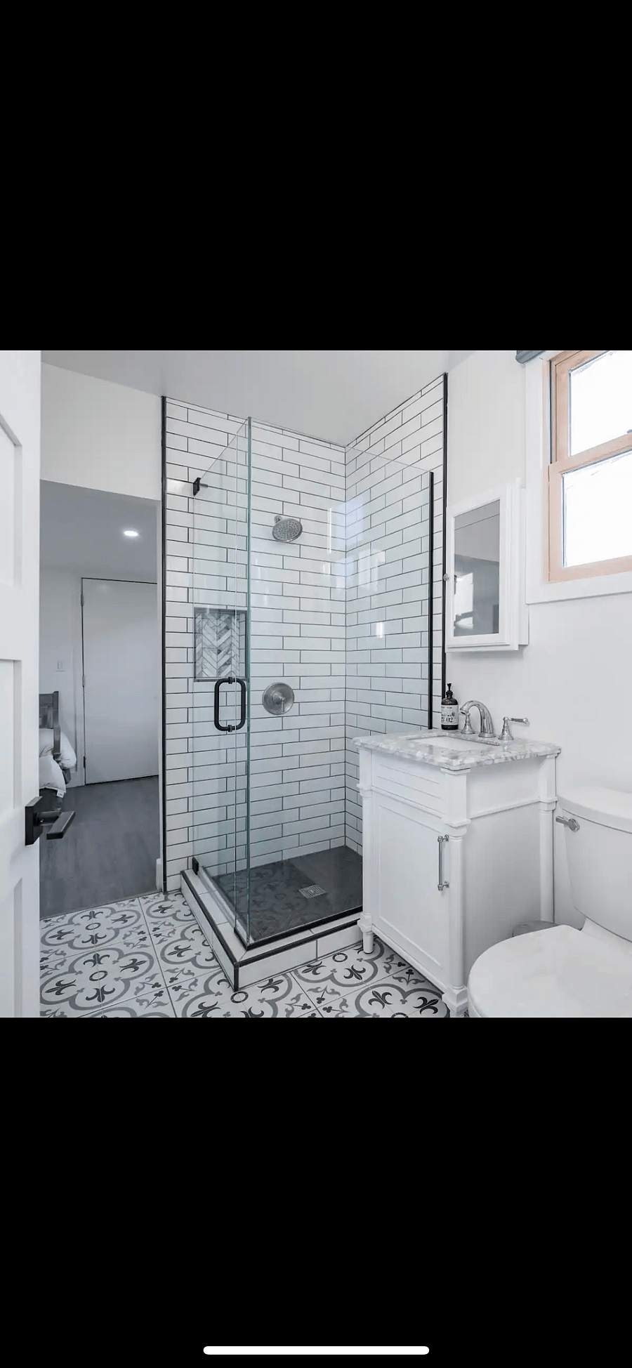 Furnished Finder property 558111_1 photo 10