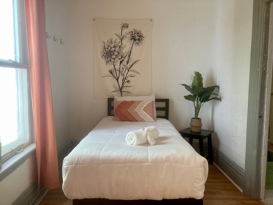 Furnished Finder property 558118_1 photo 17