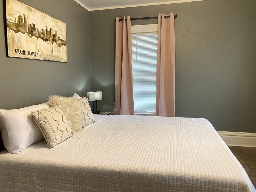 Furnished Finder property 558118_2 photo 12