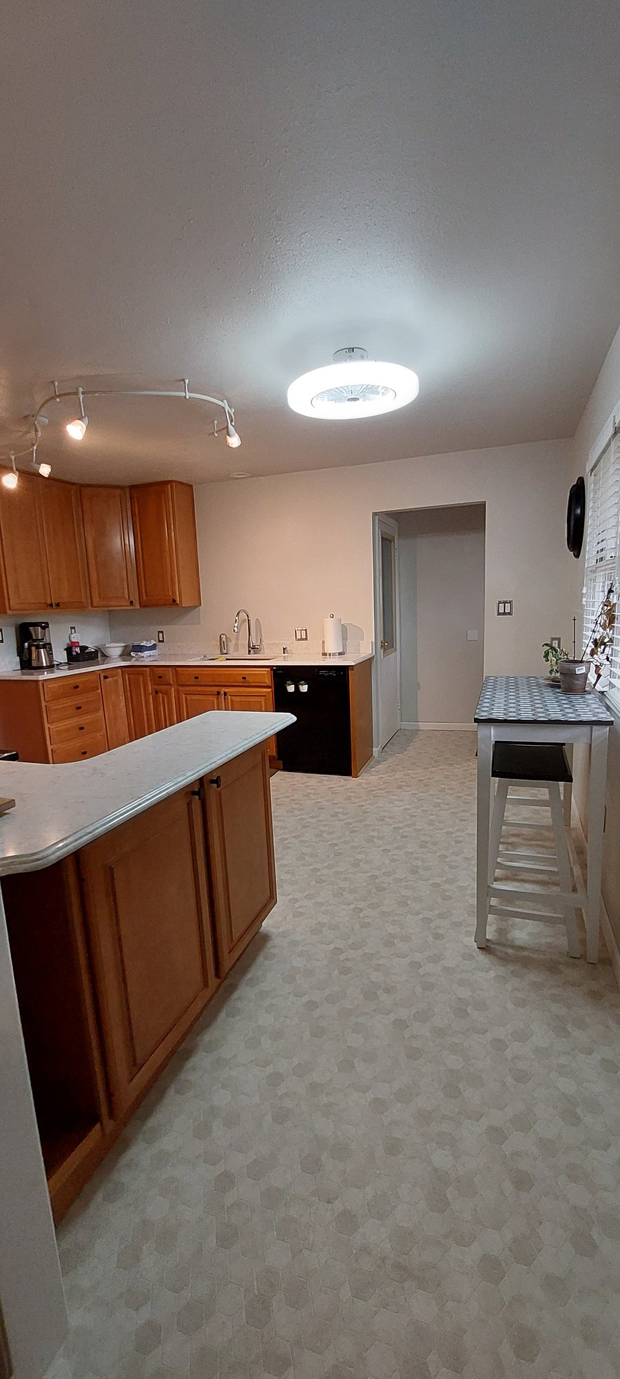 Furnished Finder property 558143_1 photo 42