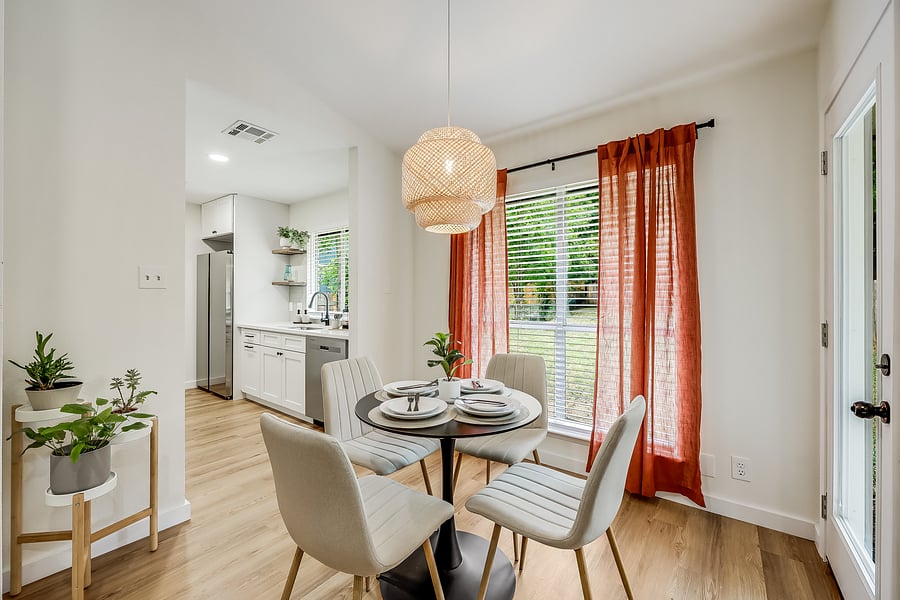 Dining Area - comfortable seating for four.