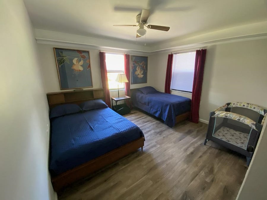 Guest bedroom
