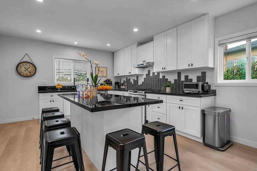 Furnished Finder property 558166_1 photo 5