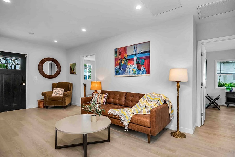 Furnished Finder property 558166_1 photo 18