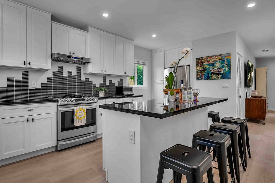 Furnished Finder property 558166_1 photo 22