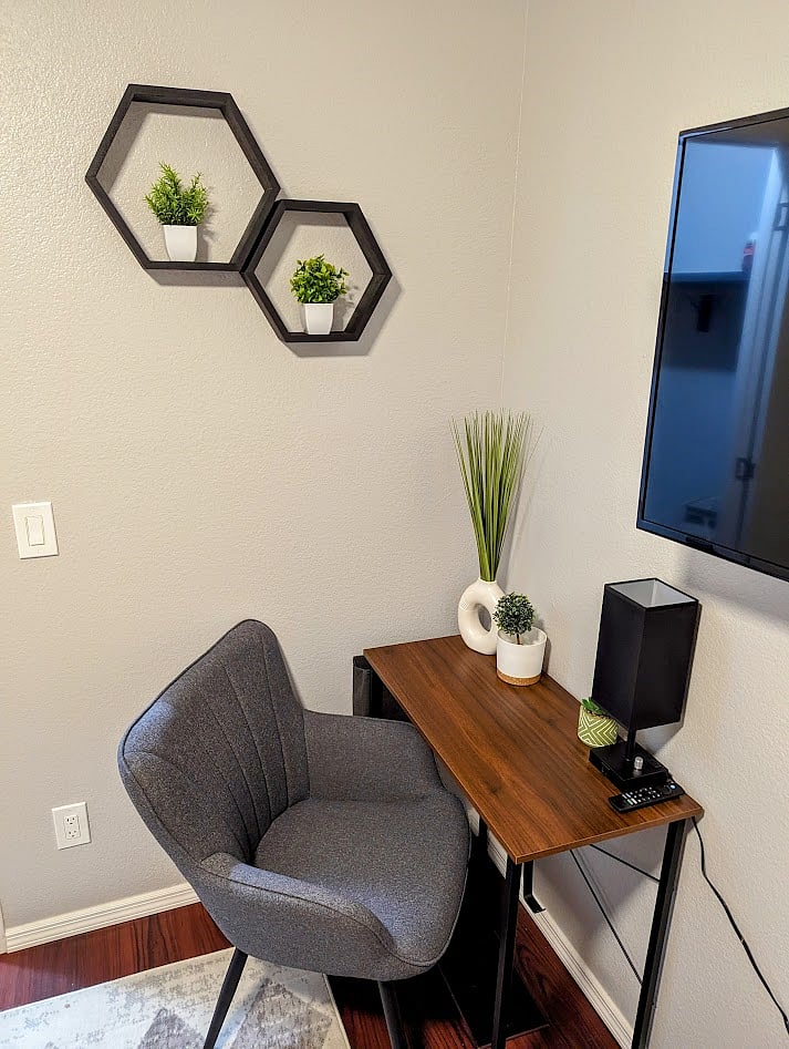 Furnished Finder property 558169_3 photo 3