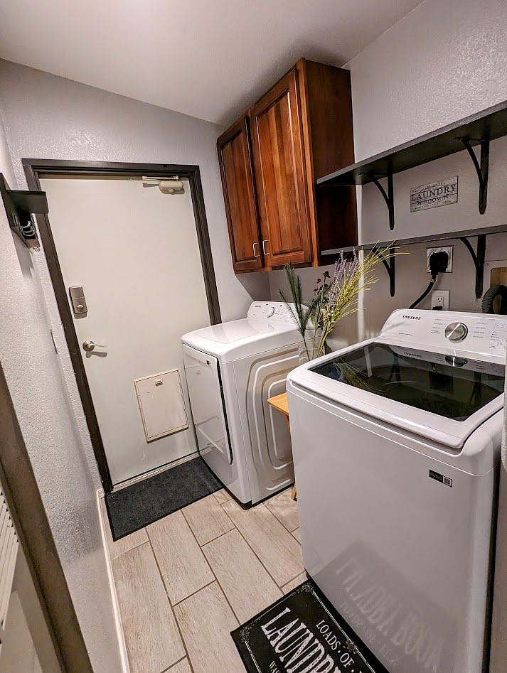 Furnished Finder property 558169_3 photo 18