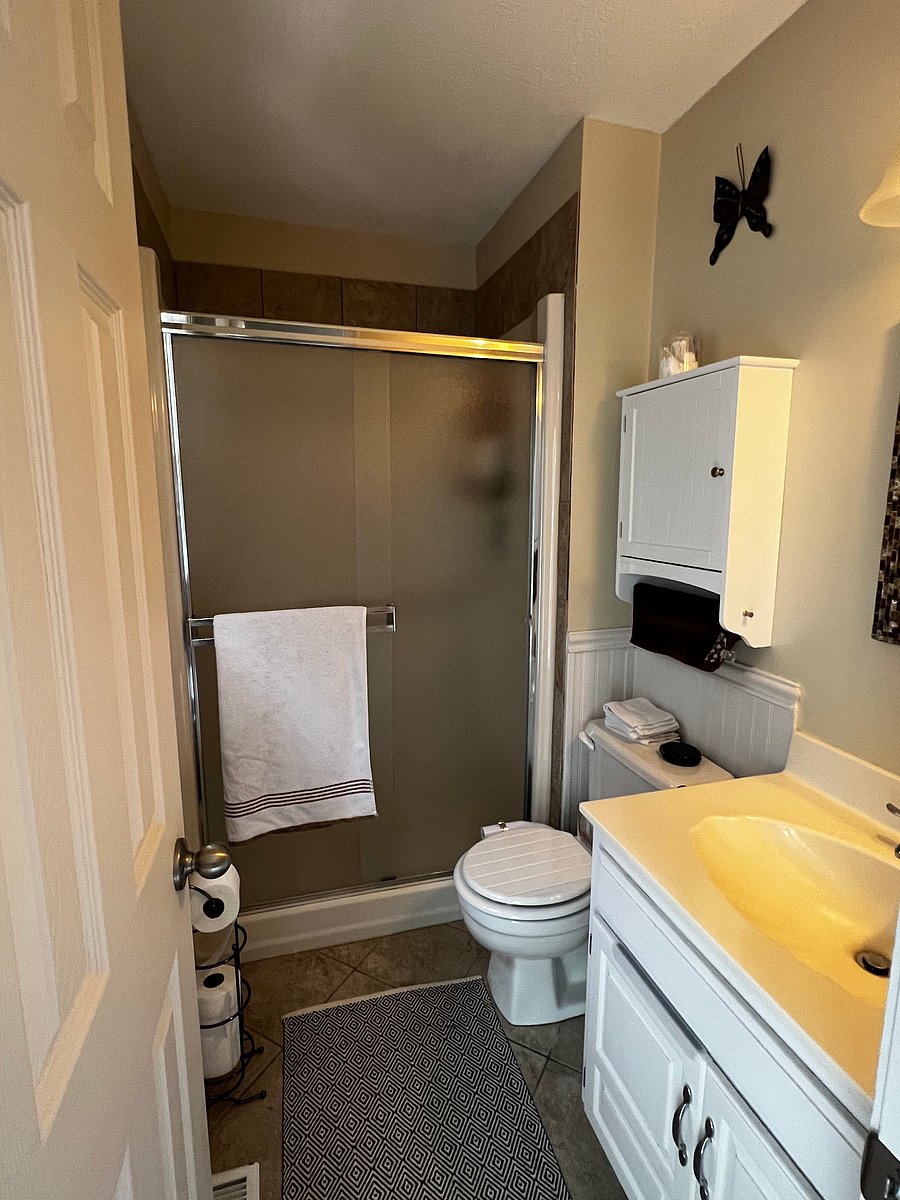 Furnished Finder property 558192_1 photo 12