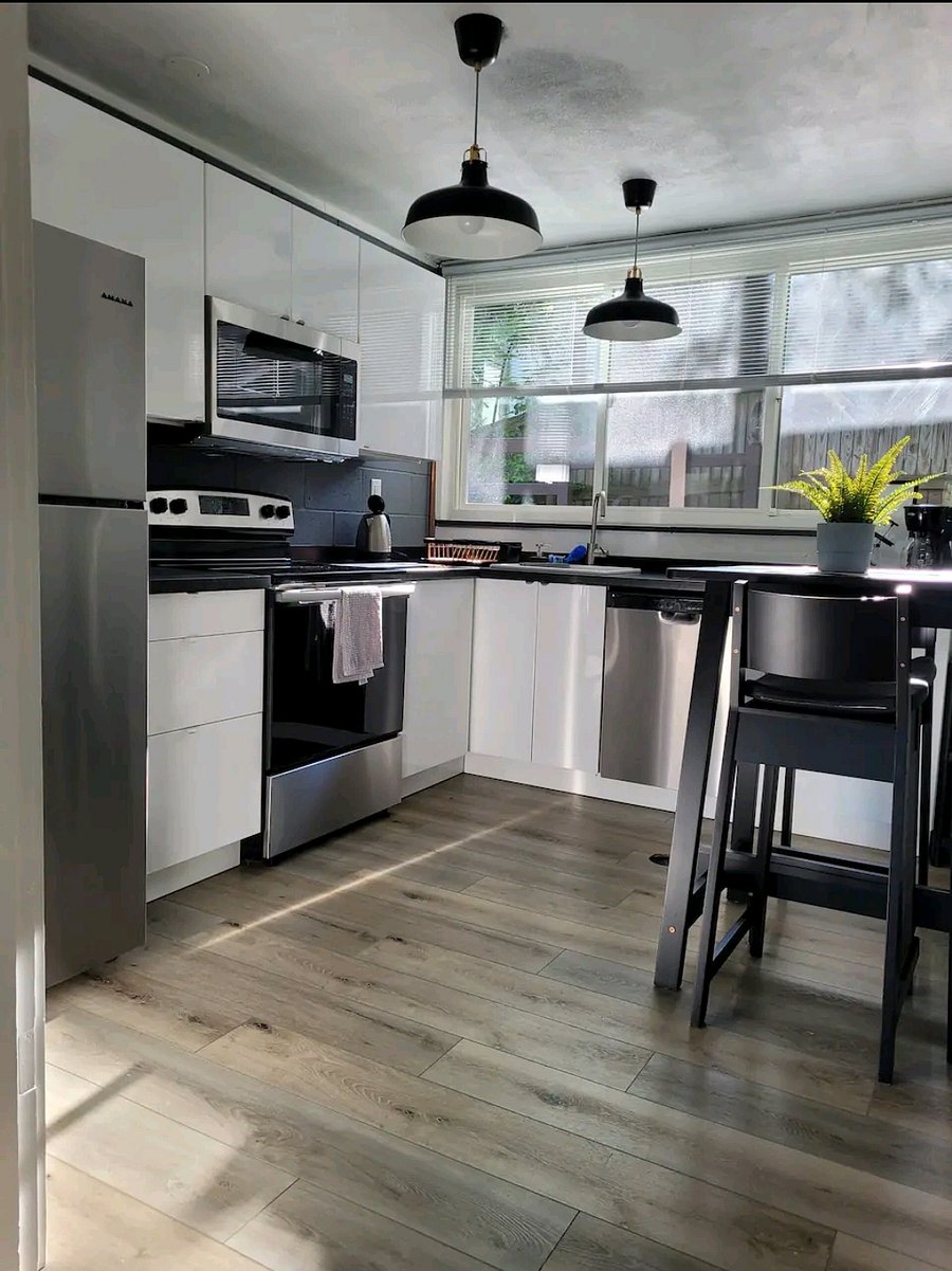 Furnished Finder property 558250_1 photo 11