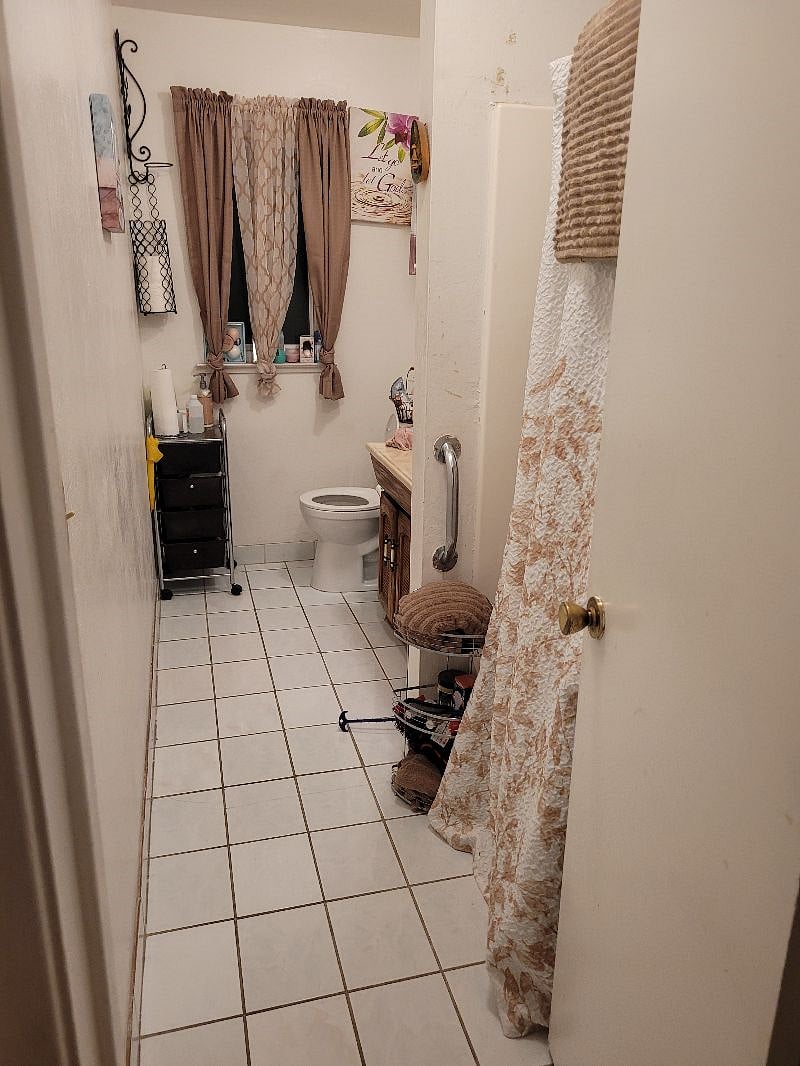 Furnished Finder property 558252_1 photo 3