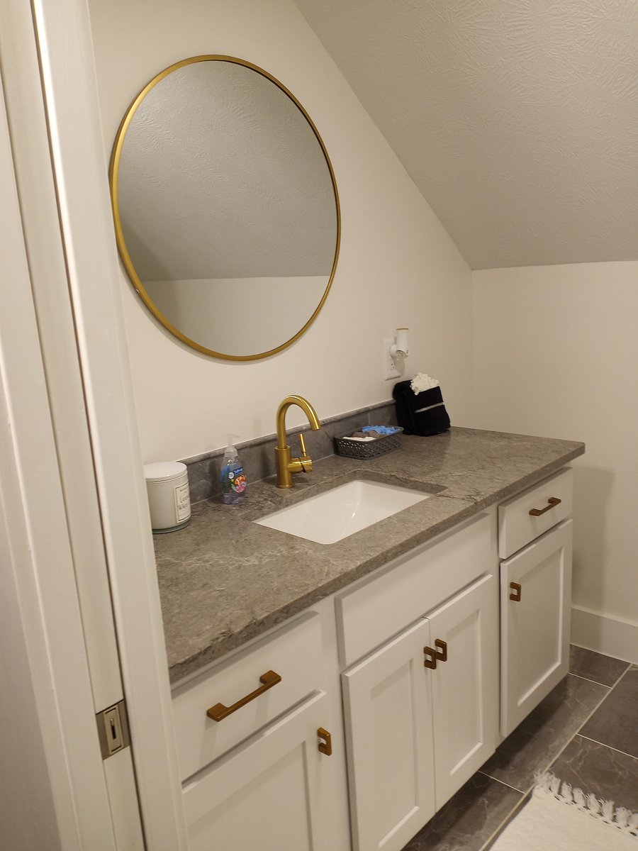Furnished Finder property 558263_1 photo 25