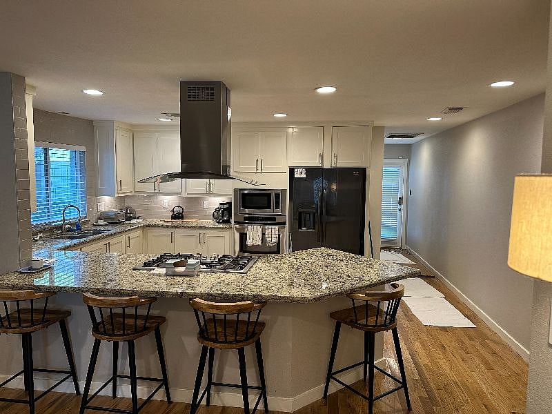 Furnished Finder property 558305_1 photo 6