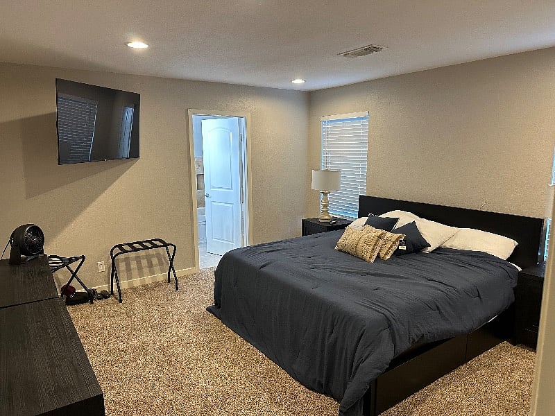 Furnished Finder property 558305_1 photo 24
