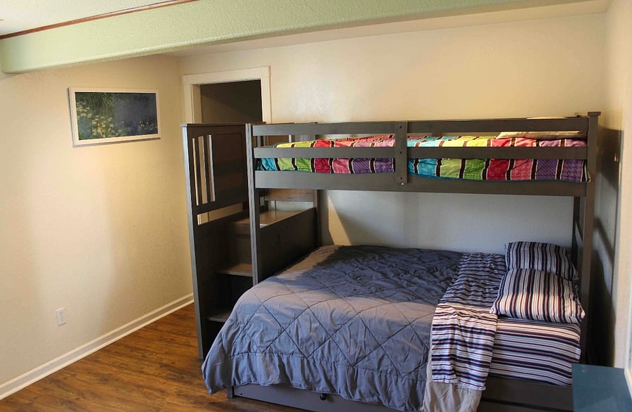Furnished Finder property 558308_1 photo 18