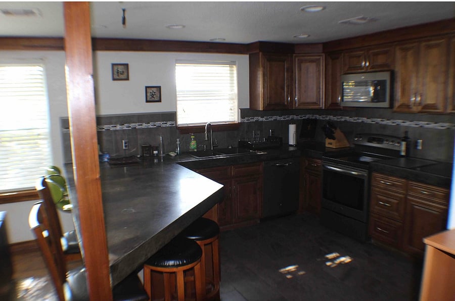Furnished Finder property 558308_1 photo 3