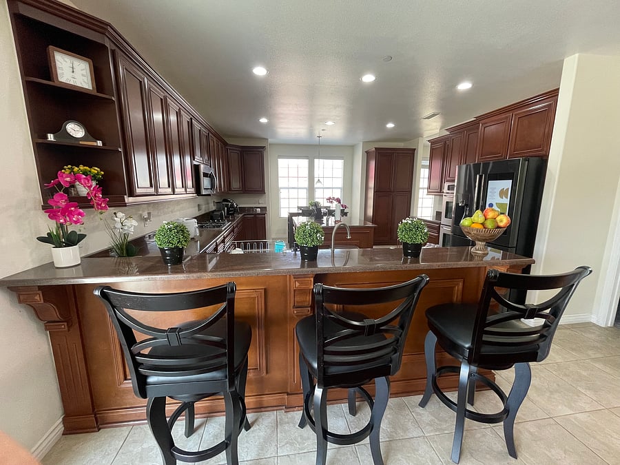 Furnished Finder property 558312_1 photo 2