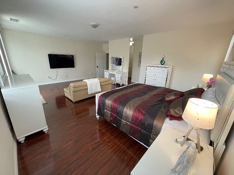Furnished Finder property 558312_1 photo 7