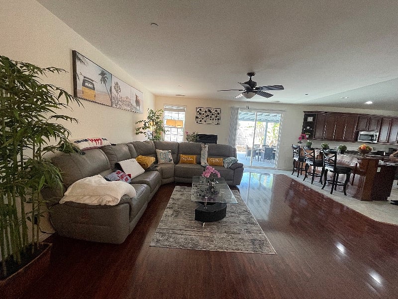 Furnished Finder property 558312_1 photo 1
