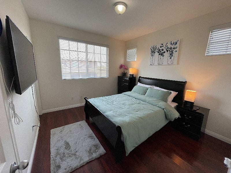 Furnished Finder property 558312_1 photo 11