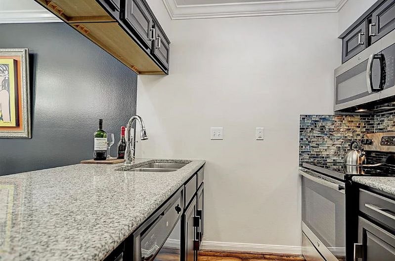 Furnished Finder property 558367_1 photo 6