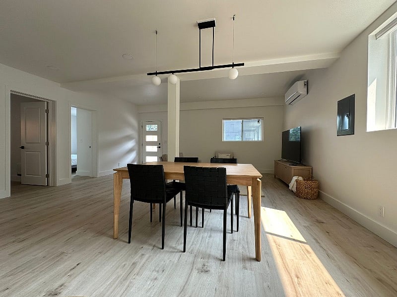 Furnished Finder property 558383_1 photo 16