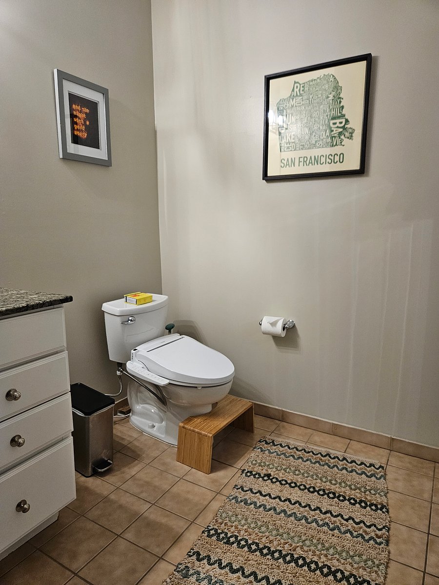 Furnished Finder property 558411_1 photo 17