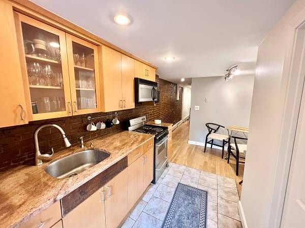 Furnished Finder property 558458_1 photo 11