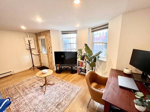 Furnished Finder property 558458_1 photo 13