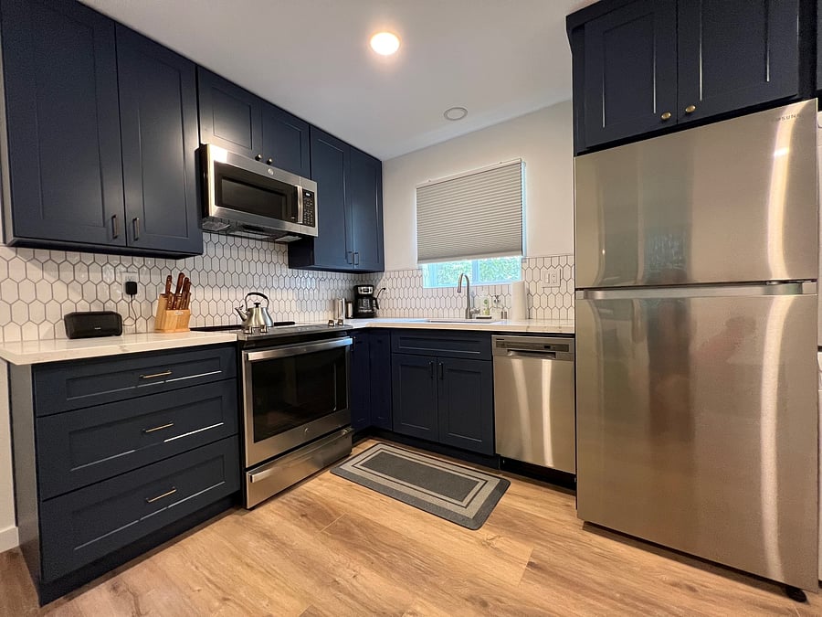 Full kitchen with all new appliances