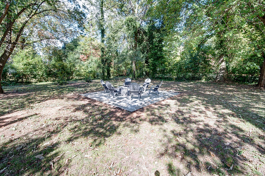 Furnished Finder property 558502_1 photo 11