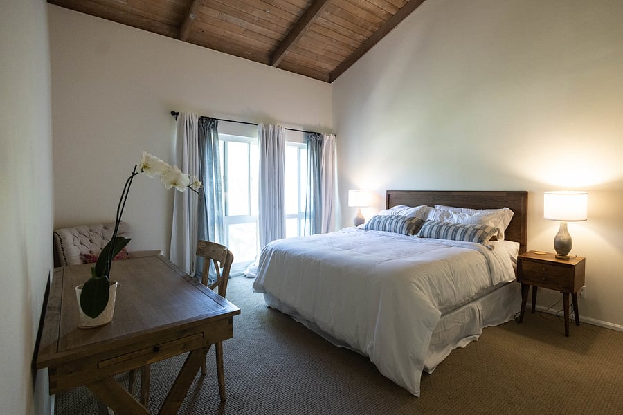 Furnished Finder property 558520_1 photo 9