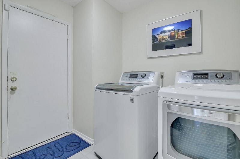 Furnished Finder property 558552_1 photo 33