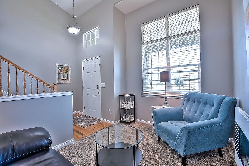 Front sitting room 