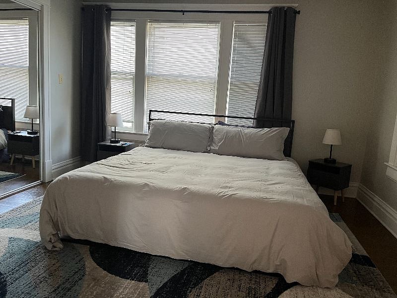 Furnished Finder property 558590_1 photo 3