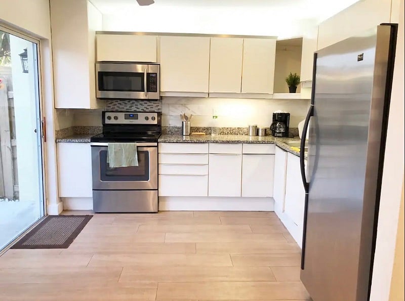 Furnished Finder property 558620_1 photo 15
