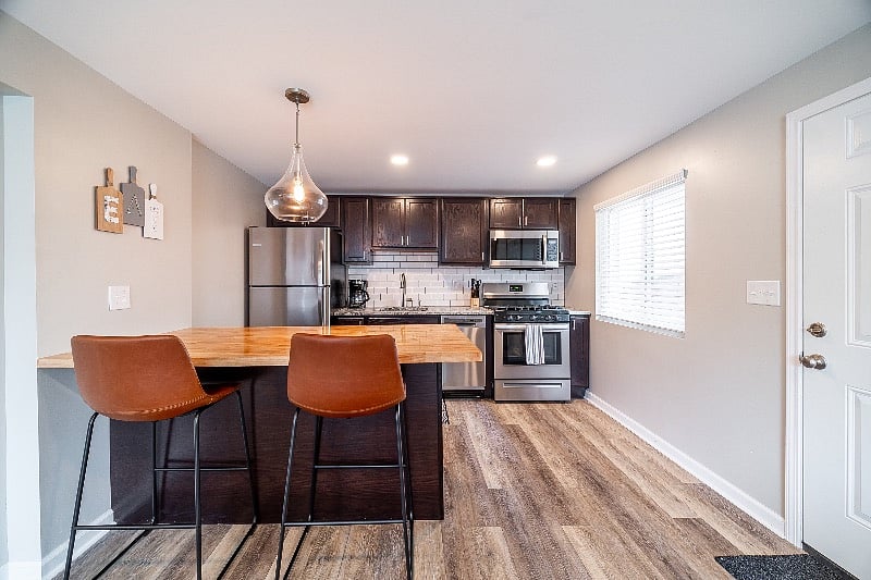 Furnished Finder property 558626_1 photo 3