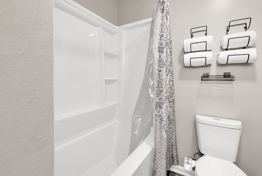 Furnished Finder property 558643_1 photo 9