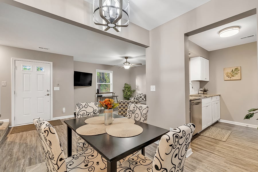 Furnished Finder property 558643_2 photo 6