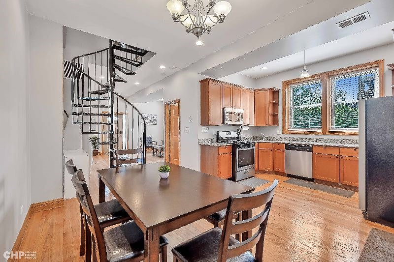 Furnished Finder property 558685_1 photo 6