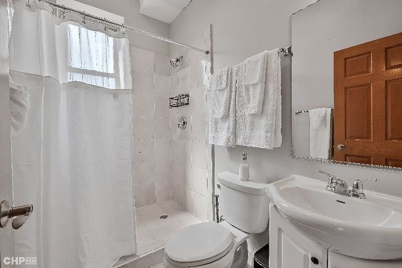 Furnished Finder property 558685_1 photo 5