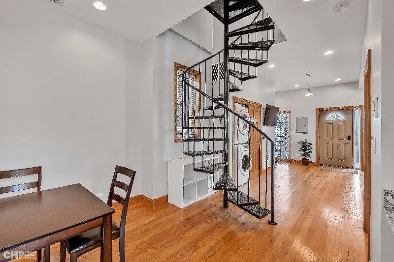 Furnished Finder property 558685_1 photo 12