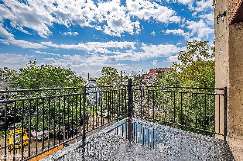 Furnished Finder property 558685_1 photo 27
