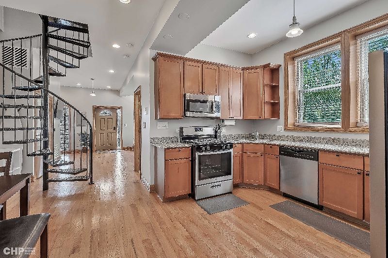 Furnished Finder property 558685_1 photo 7