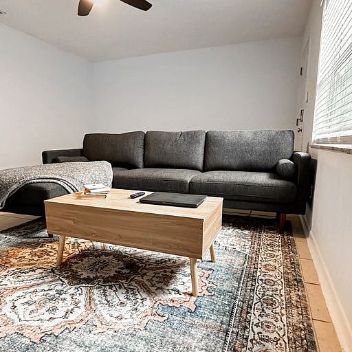 Furnished Finder property 558752_1 photo 3